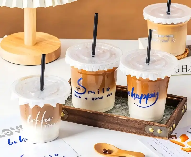 Clear Plastic Cups With Full Accessory Support